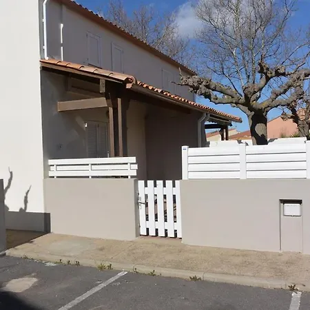6 Pers, 2 Chambres, Piscine Et Parking Proche Mer - Ref, Ami15 * آجد