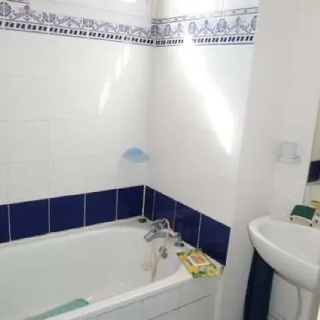 6 Pers, 2 Chambres, Piscine Et Parking Proche Mer - Ref, Ami15 * آجد
